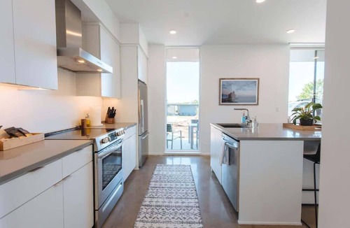 Egg Harbor House | Designer Townhome · Walk to Egg Harbor · Firepit