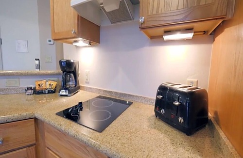 Oak Creek Resort | Diamond Resorts Bell Rock Inn - 1 Bedroom Townhouse