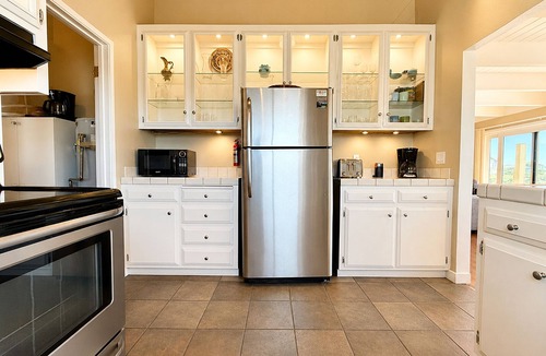 Dillon Beach House | Dillon Beach! Ocean View! Hot Tub~Sauna & Game Room~Dog-Friendly~Beach Nest