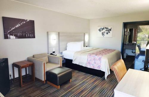 Lafayette Hotel | Discovery Inn Lafayette