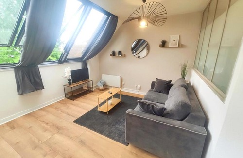 Chelles Apartment | DisneyLand - Paris 20 min - Parking - 6 personnes