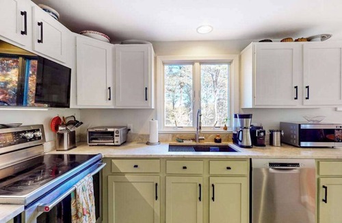 Truro House | Dog-friendly, hilltop home near the beach with hot tub, firepit & gorgeous porch