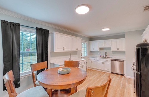 Mobile House | Dog River Waterfront Retreat w/Dock, Boat Lift & Gulf Access