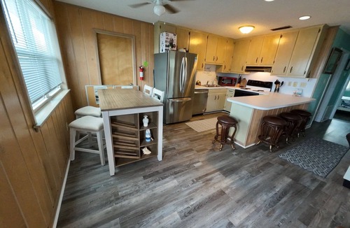 Indian Bay House | Dolphin Watch A - Remodeled - Waterfront Fishing Paradise! Bring your Dog!