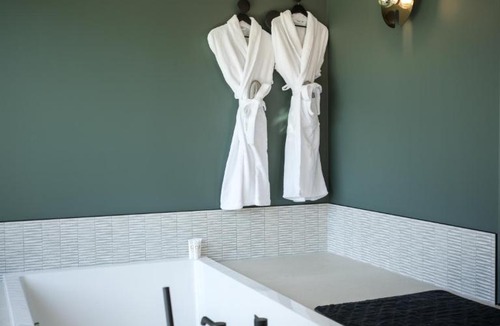 Saint-Maximin Hotel | Domaine Le Verbois