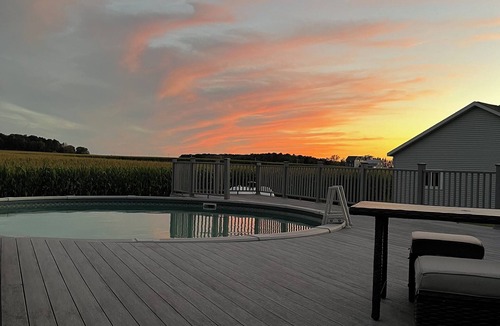 Sturgeon Bay House | Door County Spacious 5 Bedroom Agrotourist Retreat-Outdoor Pool