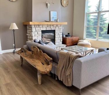 Egg Harbor House | Door Way Inn by Simple Life Rentals