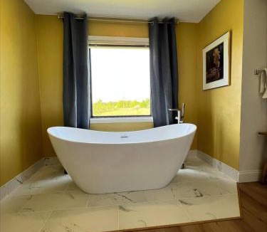 Egg Harbor House | Door Way Inn by Simple Life Rentals