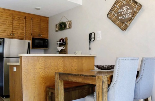 Egg Harbor Condo | DoorCo Getaway @Landmark Resort