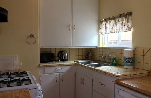 Carpinteria Cottage | Dorrance Way Cottage By the Sea