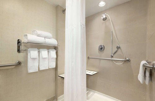 Parole Hotel | DoubleTree by Hilton Hotel Annapolis