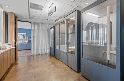 Chinatown Apartment | Downtown 1BR w Gym WD nr S Station BOS-619