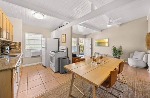 West Beach Apartment | Downtown Apartment by the Beach!