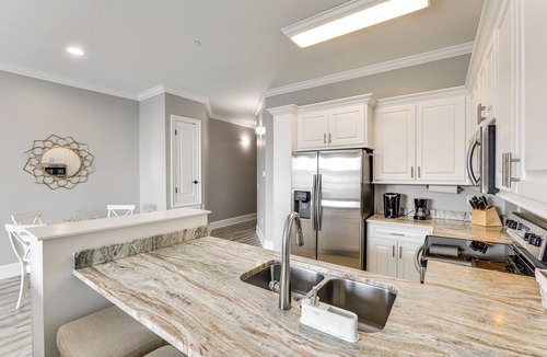 Old Town Condo | Downtown Bay St Louis Condo - Walk to Beach!