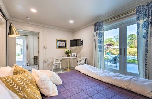 Bay St Louis Apartment | Downtown Bay St Louis Apt Less Than 1 Mile to Coast!