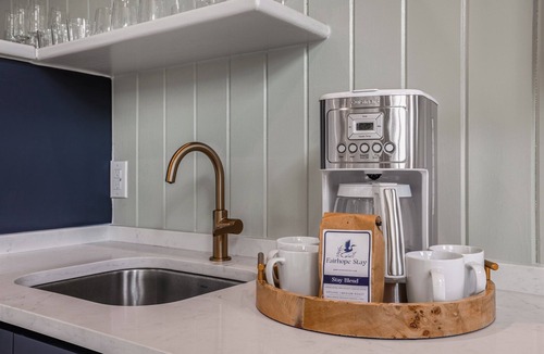 Fairhope Cottage | Downtown Cottage Hideaway Suite C