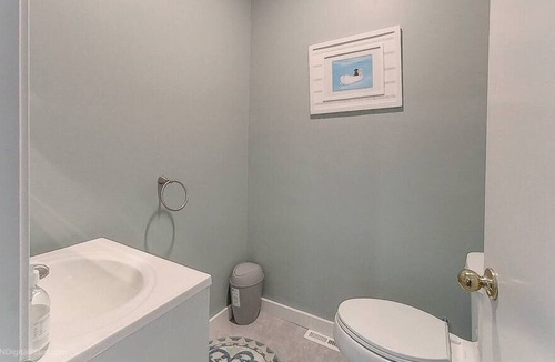 Yachting Village Cottage | Downtown Harbor Dream - Gorgeous Harborside Cottage