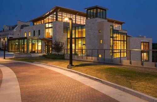 Appleton House | Downtown Lawrence University - Edge of Campus Perfect for Families