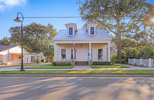 Old Town House | Drackett House by Whiskey Properties