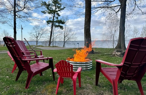 Onamia Cabin | Dreamy Mille Lacs Cabin: Newly remodeled, Designed for Multi Families or Groups