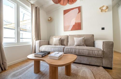 Marais Apartment | Dreamyflat - Archives