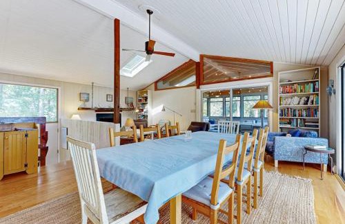 Pleasant Point House | Drummer Cove Retreat