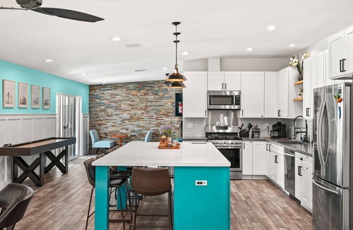 Oxnard Dunes House | Dunes by the Shore - Walk to the Beach!