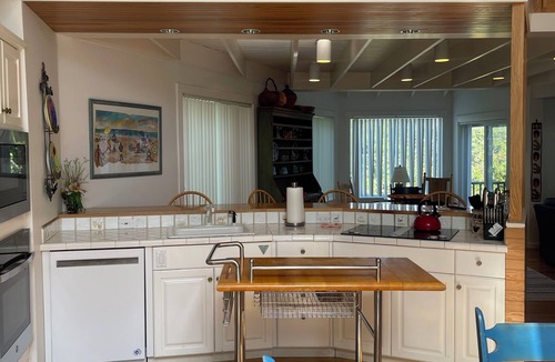 East Chop House | East Chop Escape - Water Views, Roof Deck & Minutes to Oak Bluffs