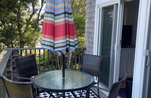 East Chop House | East Chop Escape - Water Views, Roof Deck & Minutes to Oak Bluffs