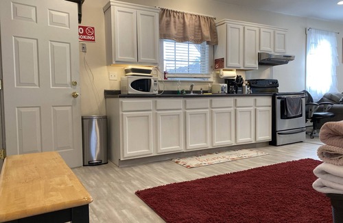 College Hill Apartment | East Side , 5 Minutes to Brown , RISD, Downtown