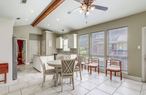 Prairieville House | Easy Access to I-10: Family Home in Prairieville!