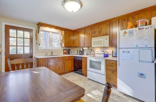 Brewster House | Easy access to private association Cape Cod Bay beach