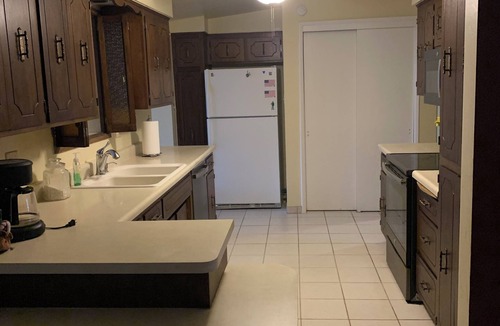 Campus Farm House | Eclectic Mid-Town Tucson 3-bedroom Home, private pool by University and Downtown