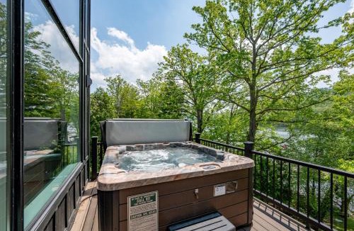 McHenry House | Edgewater Escape