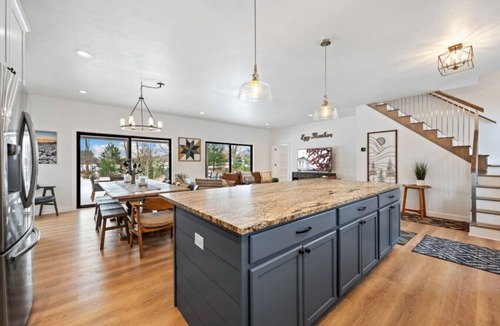 Egg Harbor House | Egg Harbor New Home on Golf Course w/Game Room
