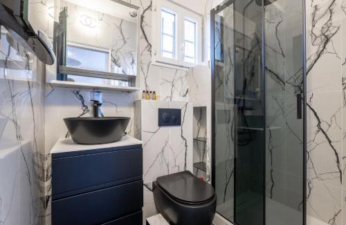 Saint-Lambert Apartment | Eiffel Tower View Studio with Balcony & Elevator