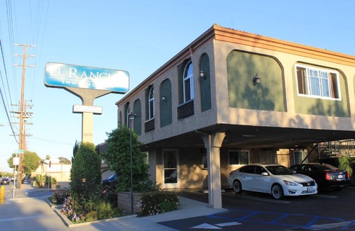 Hawthorne Hotel | El Rancho Inn