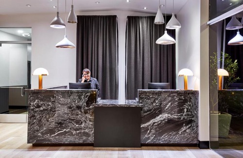 Beverly Grove Hotel | Elan Hotel