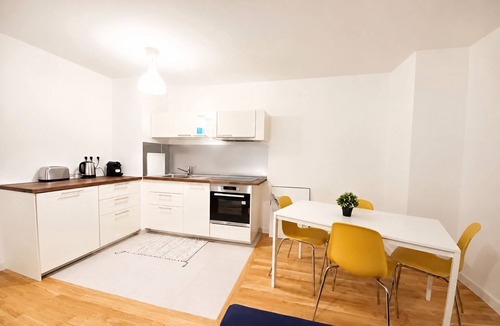 Rueil-Malmaison Apartment | Elegancia Rueil, 20 min de Paris La Défense, quartier recherché, Lac