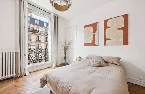 Saint-Vincent-de-Paul Apartment | Elegant and Charming Parisian 3bd/2ba apartment