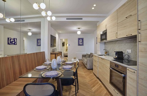 Saint-Vincent-de-Paul Apartment | Elegant apartment with AC - Center of Paris
