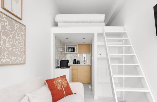19th Arrondissement Apartment | Elegant studio avec mezzanine