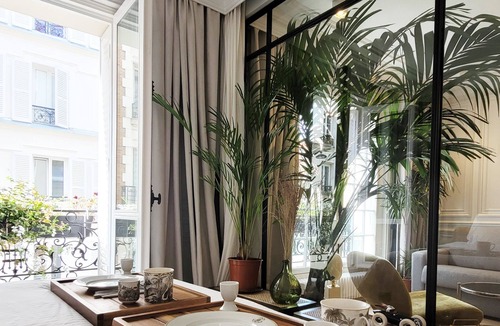 Montmartre Apartment | Elegant Suit in Montmartre by an Architect