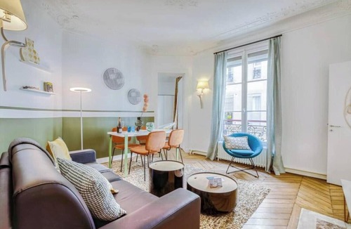 Saint-Vincent-de-Paul Apartment | ELEGANT TWO-BEDROOM APARTMENT NEAR CANAL SAINT-MARTIN
