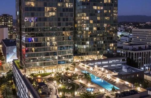 Wilshire Center Apartment | Elite Collections Sky Suite