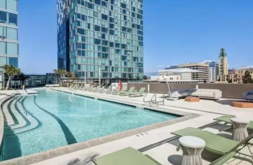 Wilshire Center Apartment | Elite Collections Sky Suite