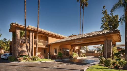 San Bernardino Hotel | Empire Inn