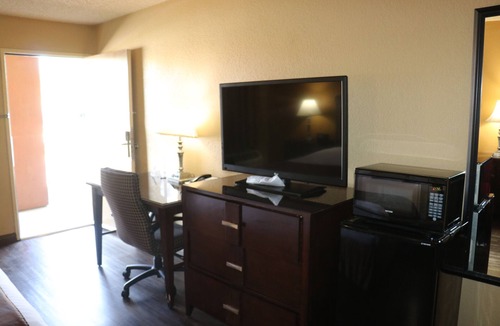 San Bernardino Hotel | Empire Inn
