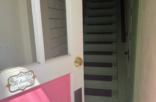 Endion House | Enchanting Historic Cottage at the Merryweather