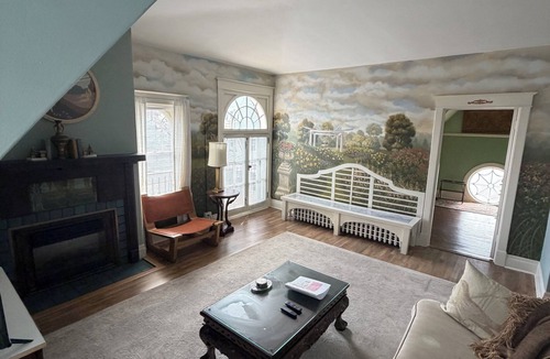 Endion House | Enchanting Historic Cottage at the Merryweather